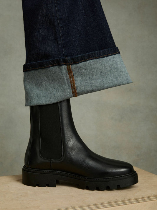 Leather Cleated Sole Chelsea Boots Black | Womens