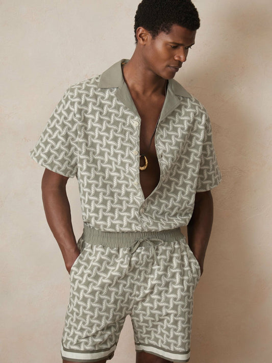 | Ché Motif-Embroidered Shirt Sage/White | Mens