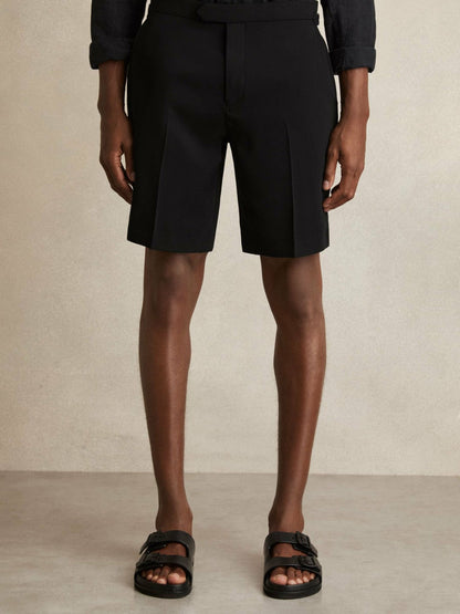 Side-Adjuster Tailored Shorts Black | Mens