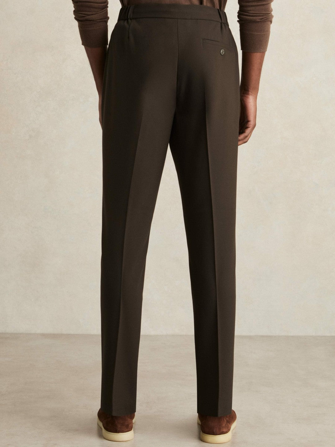 Slim-Fit Internal-Drawstring Trousers Brown | Mens