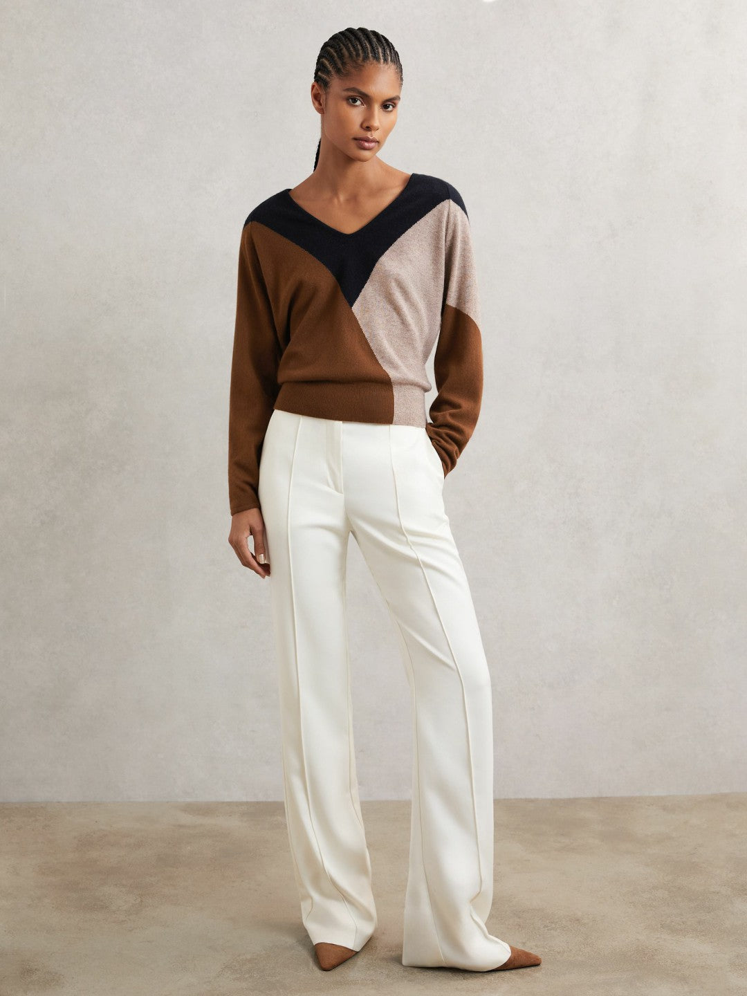 Wool-Blend Colourblock Knit Jumper with Cashmere Toffee Brown/Navy/Neutral | Womens