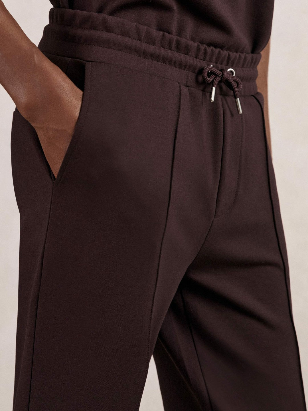 Interlock Drawstring Joggers Cherry Red | Mens