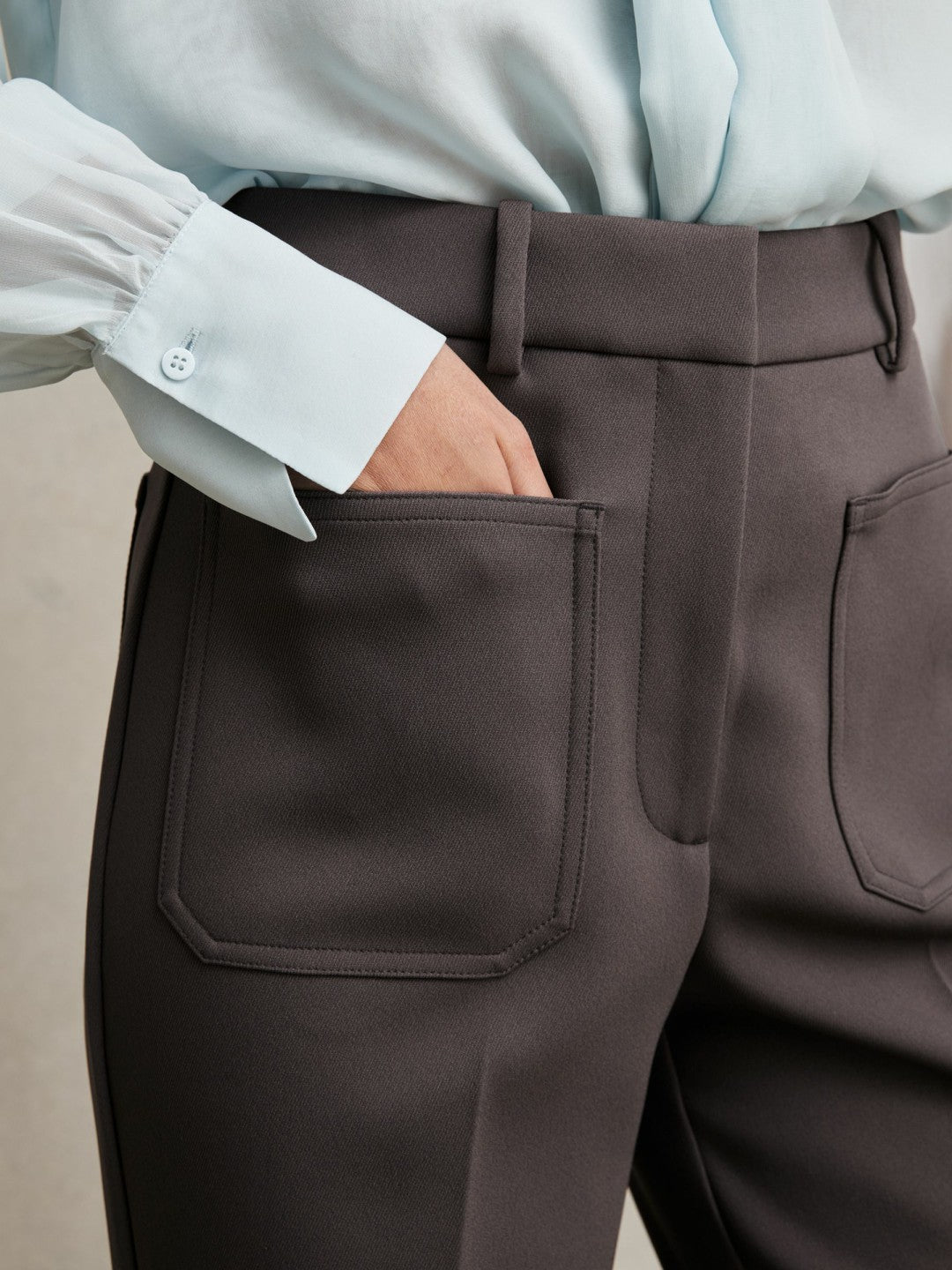 Petite Twill Patch-Pocket Flared Trousers Mauve Neutral | Womens